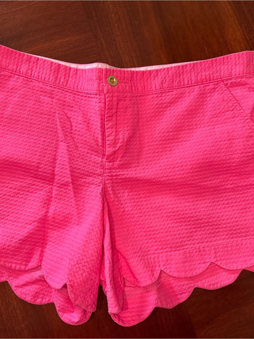 Lilly Pulitzer Pink Scallop Hem Women's Shorts